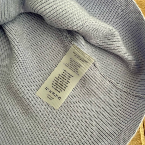 Margaret Oleary Bell Sleeve Sweater - Picture 3 of 3